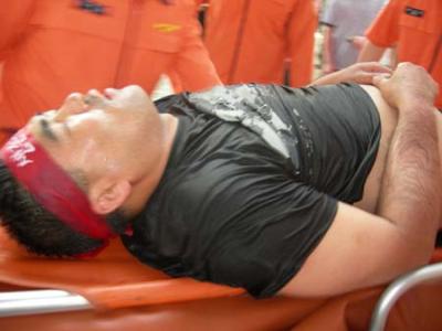 한강에 몸을 던진 경기지부 회원이 119에 긴급구조돼 인근병원으로 후송되고 있다.  ⓒ2006 welfarenews