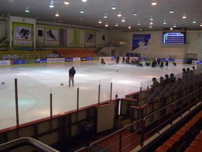 휠체어 컬링 경기가 열리는 춘천 의암 빙상장. 일반 관중들은 찾아 볼 수 없다. <신상호 기자> ⓒ2007 welfarenews