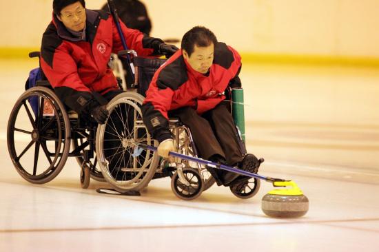 이번 제5회 장애인동계체육대회 출전종목 휠체어컬링 (사진제공 충남장애인체육회) ⓒ2008 welfarenews