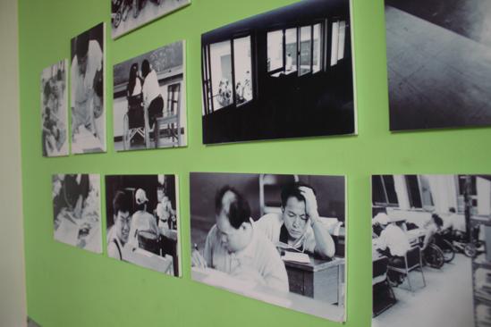 노들장애인야간학교 벽에 걸려있는 많은 사진들. ⓒ2009 welfarenews