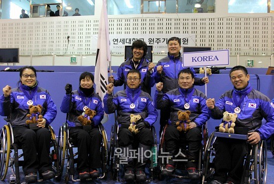 ▲ 2012 휠체어컬링 세계선수권대회에서 한국이 은메달을 차지했다. ⓒ정두리 기자