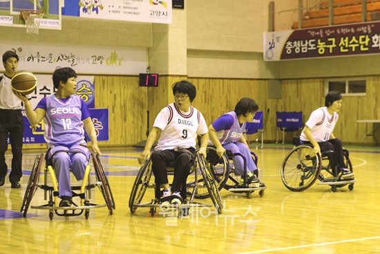 ▲ 휠체어 농구 여자부 선수들의 경기. ⓒ대한장애인체육회