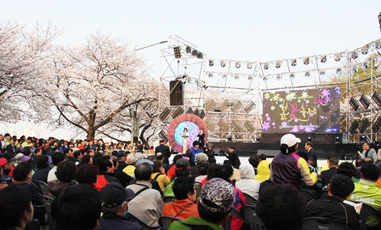 ▲ 제12회 영등포 여의도 봄꽃축제 개막식