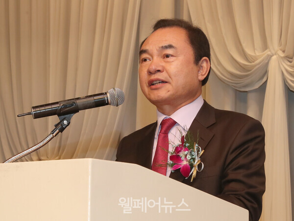한국휠체어농구연맹 최욱철 총재가 제4대 총재로 연임됐다.ⓒ한국휠체어농구연맹